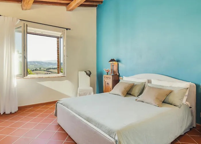 Casale Ombrone 11, Emma *